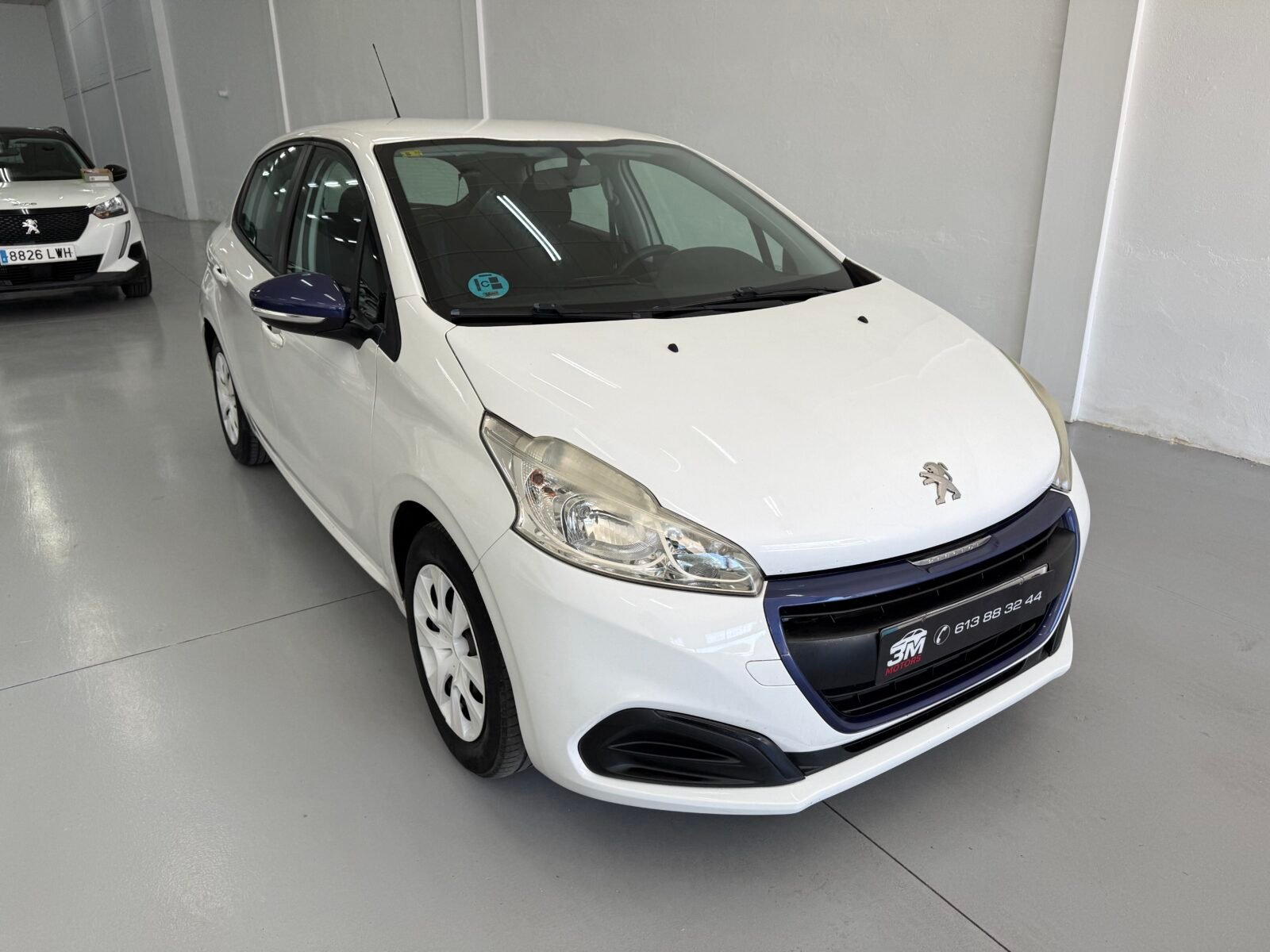PEUGEOT 208 1.0 68cv like 
