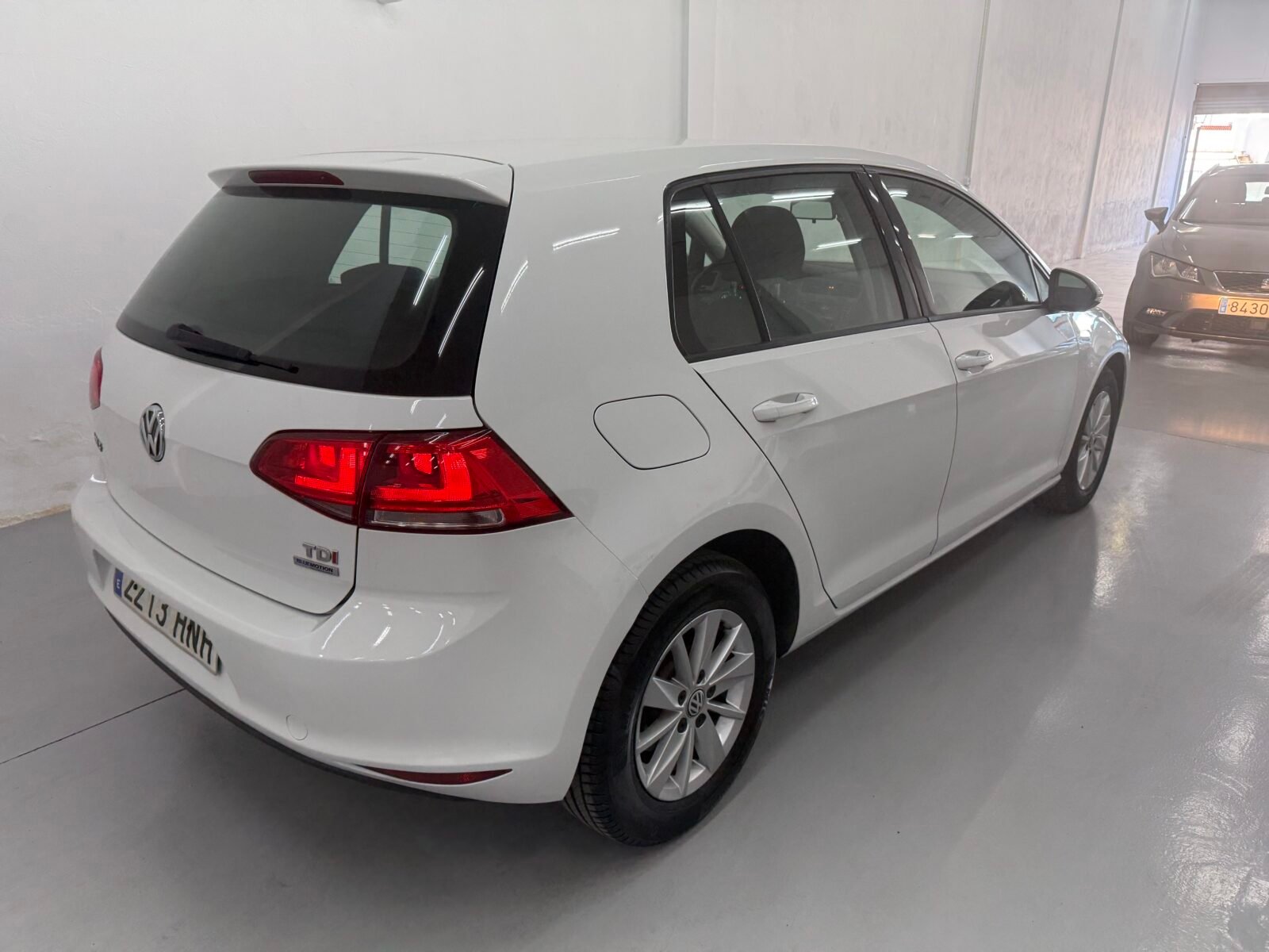 VOLKSWAGEN Golf 1.6 TDI 105 EDITION 