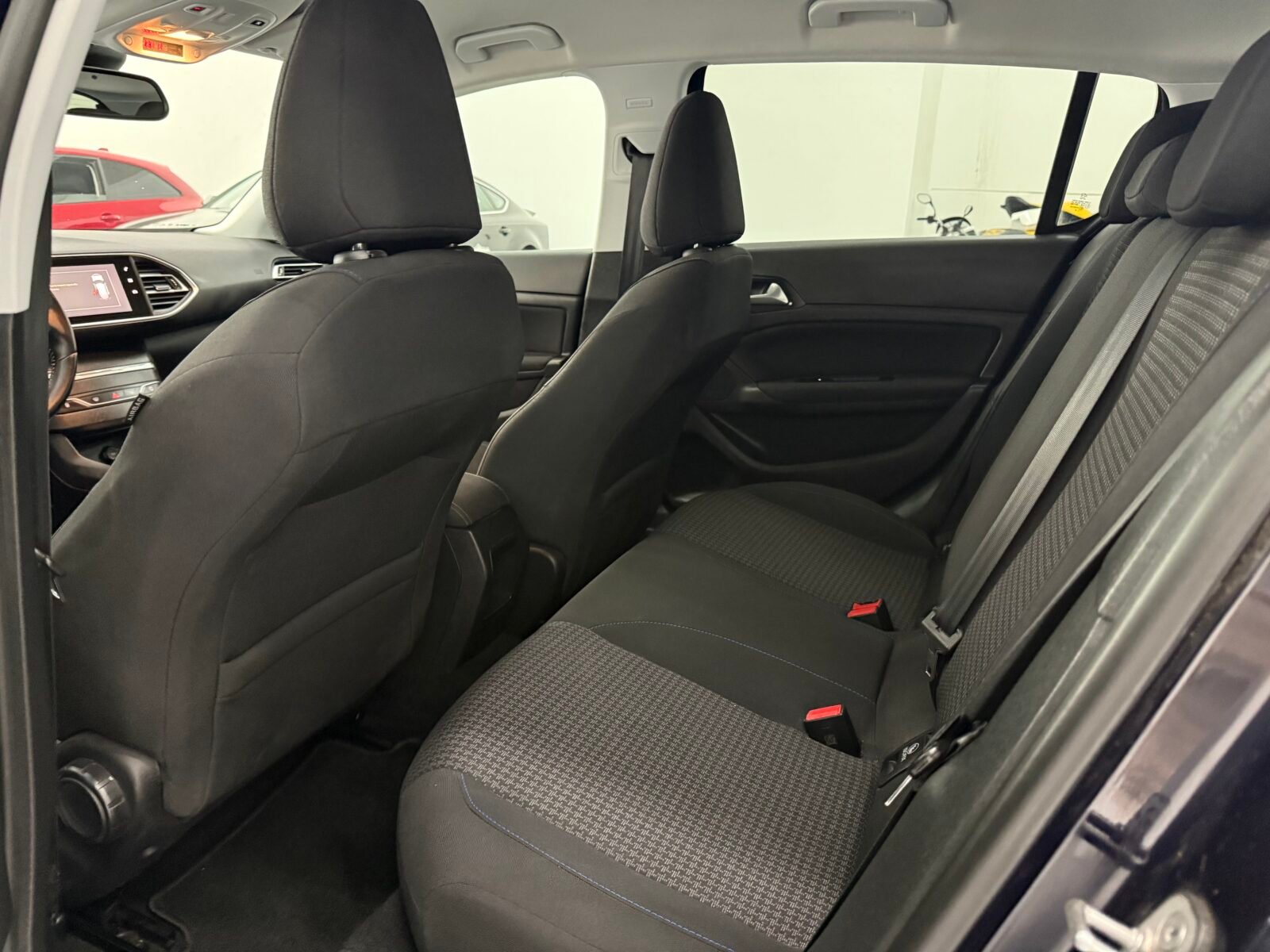 PEUGEOT 308 1.2 GASOLINA 130 CV style 