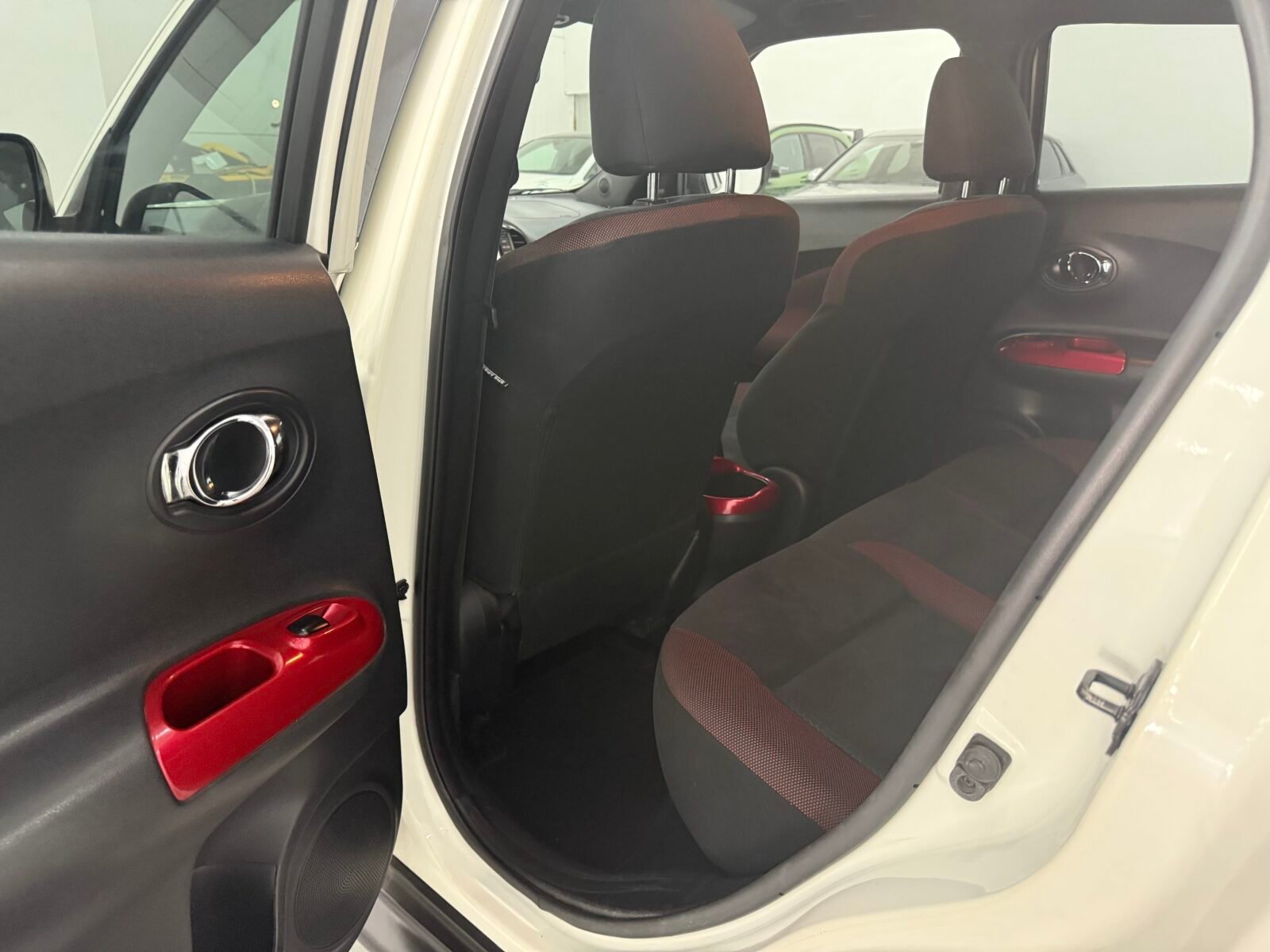 NISSAN NISSAN JUKE TEKNA SPORT 