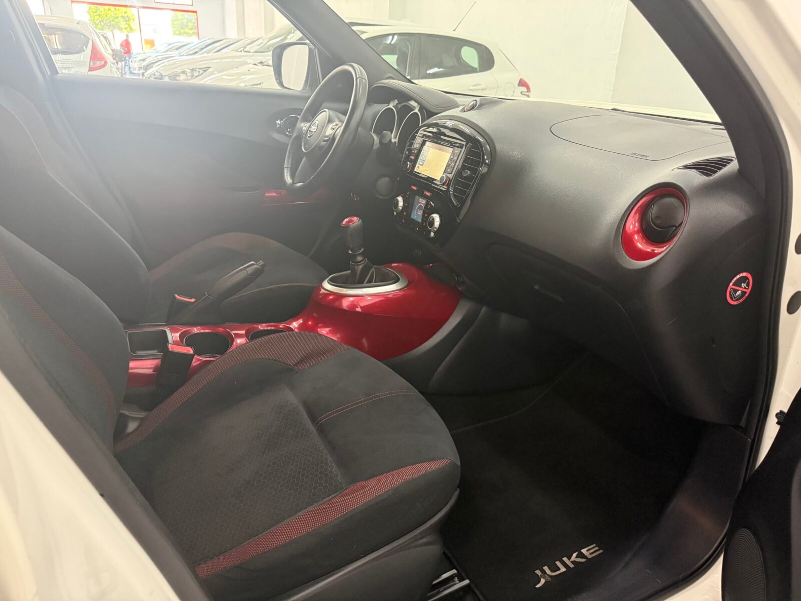 NISSAN NISSAN JUKE TEKNA SPORT 