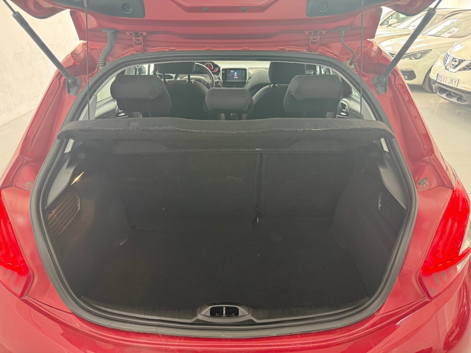 PEUGEOT 208 1.2 GASOLINA 82 CV 