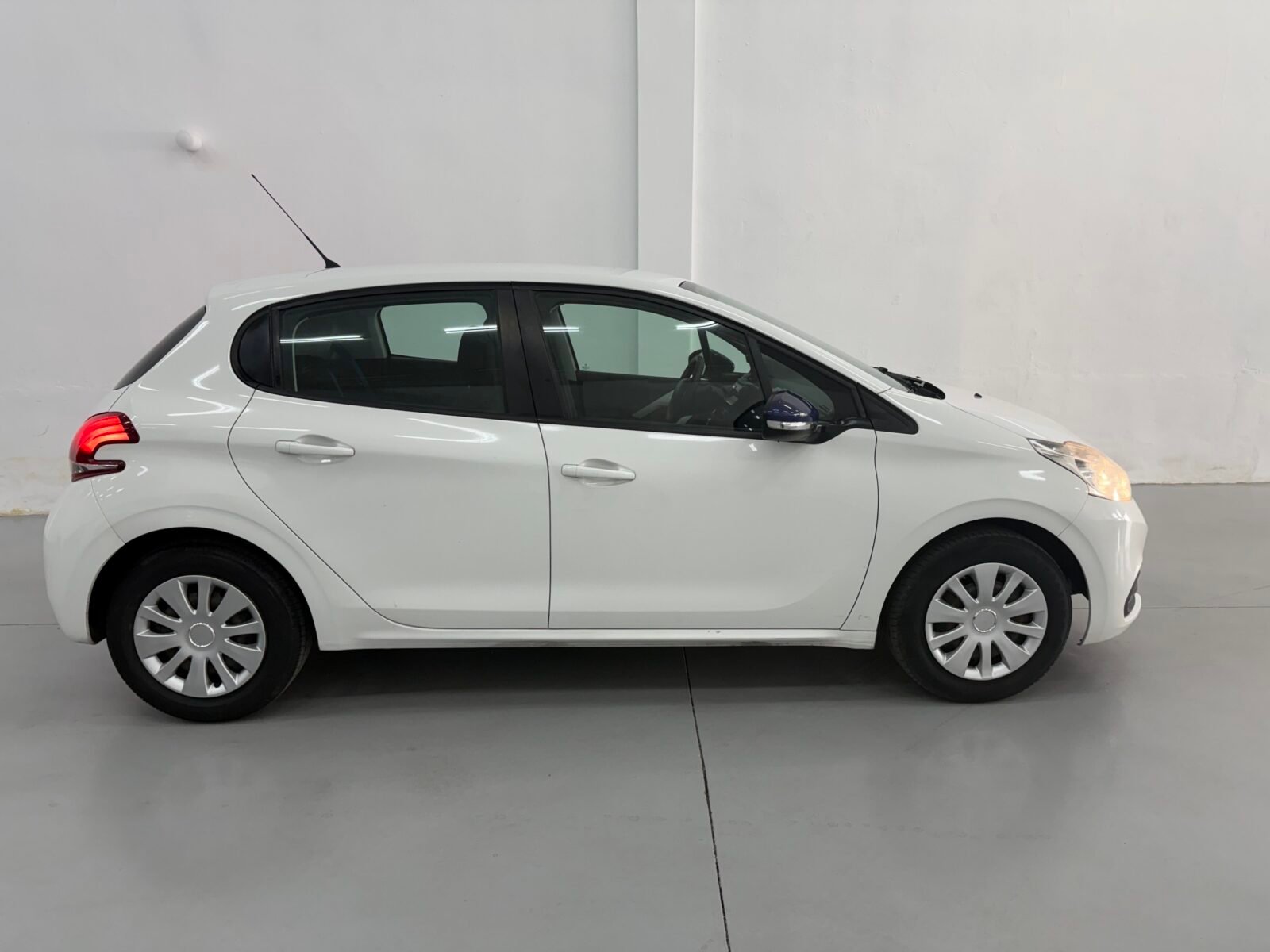 PEUGEOT 208 1.0 VTI LIKE 68 CV 