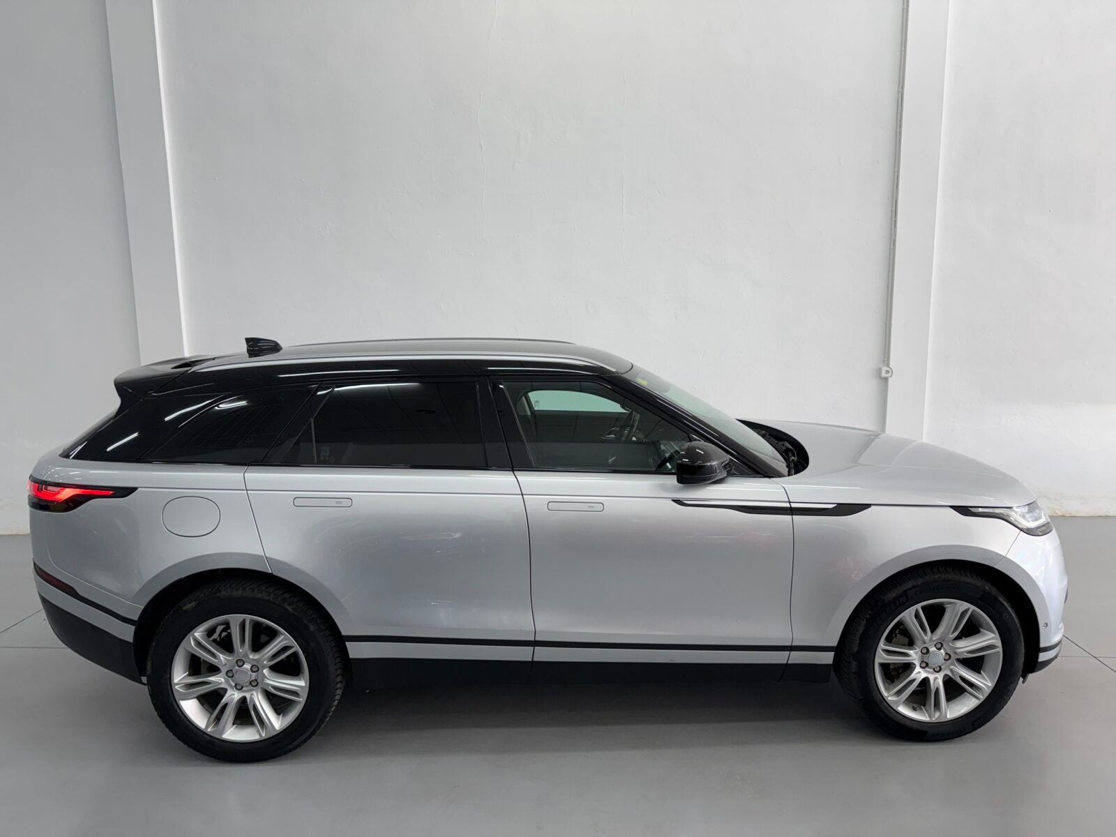 LAND-ROVER 2.0 DIÉSEL 240CV S 
